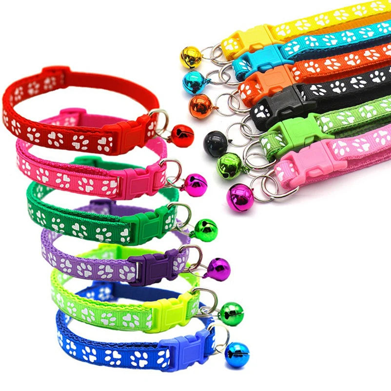 Collier Coloré avec Clochette